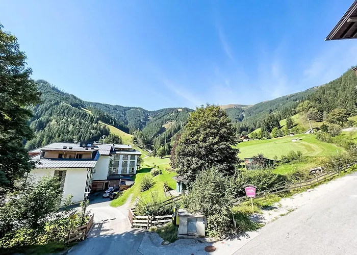 Schihuette By Interhome Apartamento